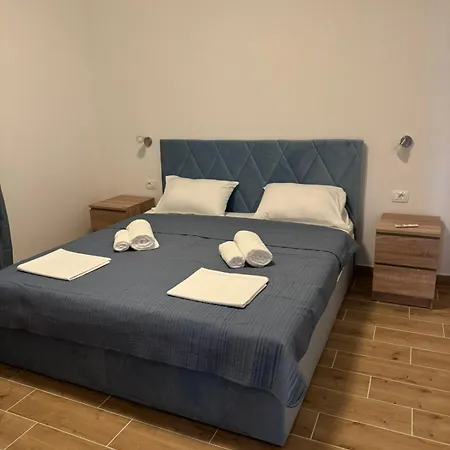 Seaside Perla Apartment Martinscica  Exterior photo