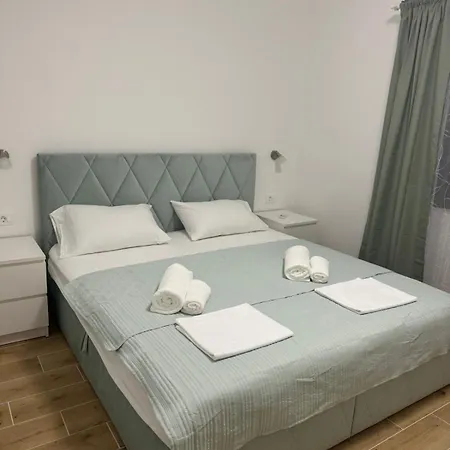 Seaside Perla Apartment Martinscica  Exterior photo